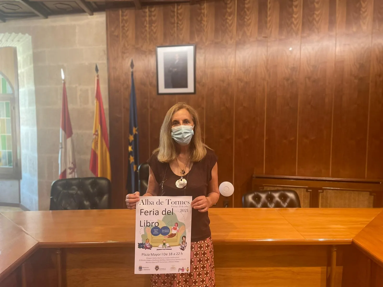 Concepción Miguélez presenta la Feria del Libro que este viernes se desarrollará en Alba de Tormes