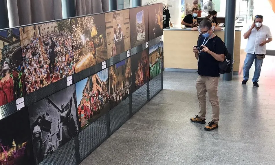 La exposición fotográfica sobre la Feria de Teatro llega a la Feria Ibérica de Fundâo  