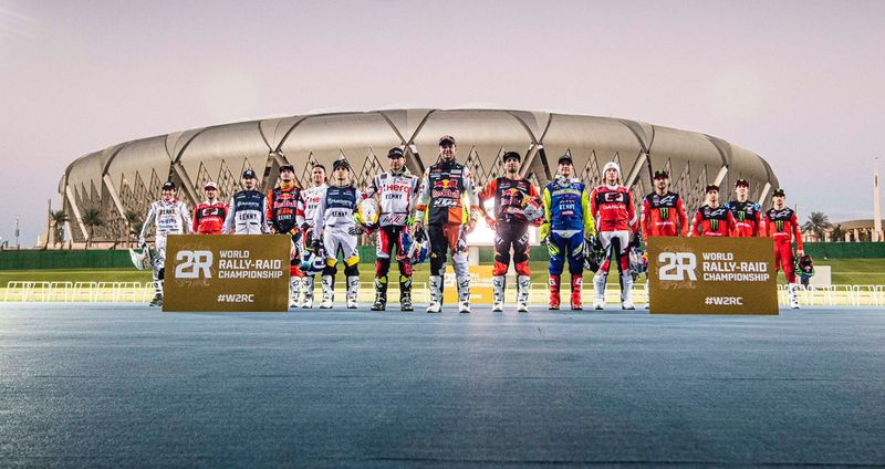 Lorenzo Santolino, confirmado para el primer Campeonato Mundial FIM de Rallys, un MotoGP del desierto