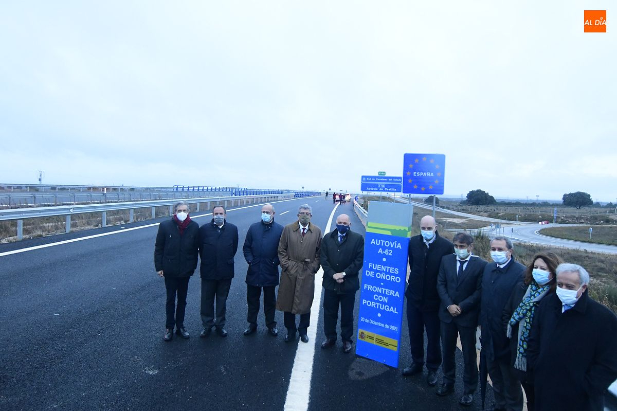 España y Portugal quedan unidas por autovía tras la apertura de los últimos 3,2 kilómetros de la A-62