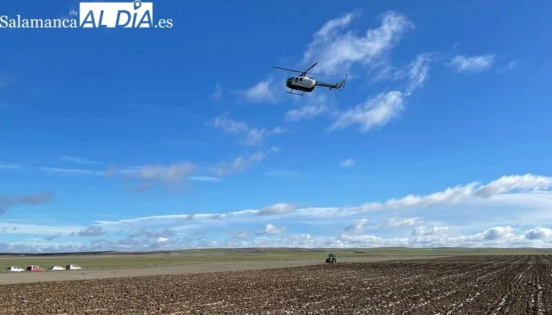 Helicóptero de la Guardia Civil que se ha sumado a la búsqueda del joven de Paradinas de San Juan desaparecido