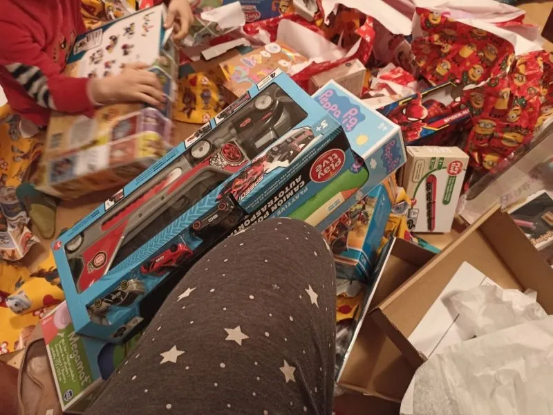 Foto 9 - La ilusi&oacute;n de los regalos en el D&iacute;a de Reyes salmantino