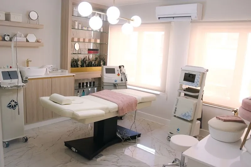 Foto 6 - Nuevo Centro de Dermo-Cosm&eacute;tica avanzada en Mir&oacute;briga