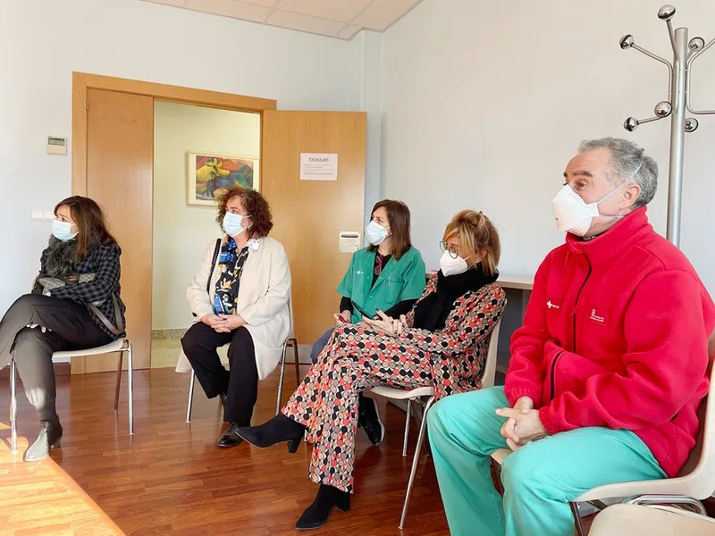 Visita del consejero de Sanidad a Carbajosa de la Sagrada, este lunes