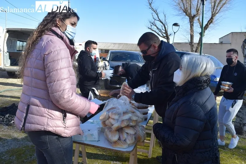 Foto 5 - Terradillos coge fuerzas con una caldereta para seguir con las celebraciones en honor a San Pablo