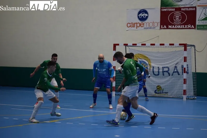 Foto 5 - Estreno a lo grande del Piensos Dur&aacute;n Albense frente al UV Ventorrillo (8-2)