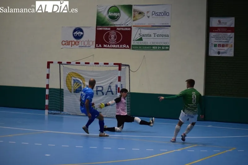 Foto 3 - Estreno a lo grande del Piensos Dur&aacute;n Albense frente al UV Ventorrillo (8-2)