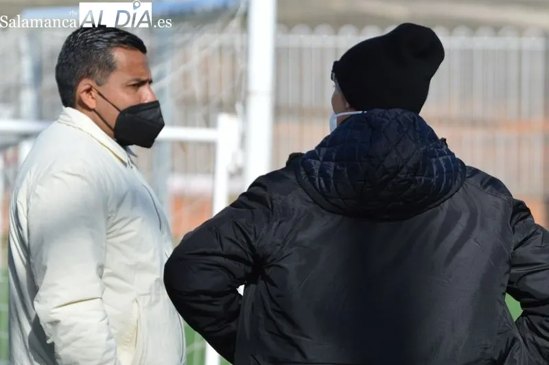 Foto 5 - Calder&oacute;n vuelve a los entrenamientos del Salamanca UDS despu&eacute;s de pasar el coronavirus