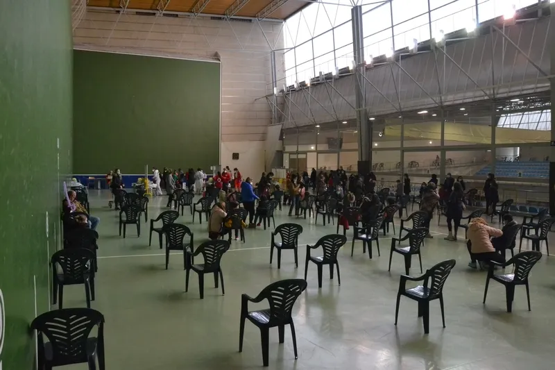 Foto 2 - Completada la vacunaci&oacute;n infantil con la colaboraci&oacute;n de Al&uacute;a Teatro para hacerla m&aacute;s llevadera