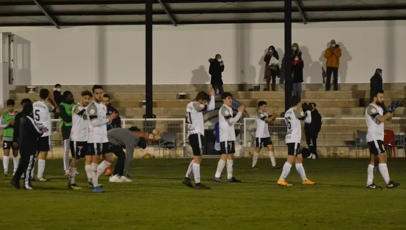 Foto 3 - Un gol a los 50&rdquo; condiciona el regreso a los campos del Ciudad Rodrigo tras un mes de par&oacute;n