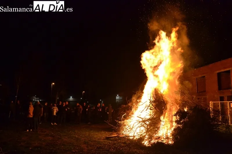 Foto 7 - Las hogueras de invierno est&aacute;n de vuelta a Ciudad Rodrigo