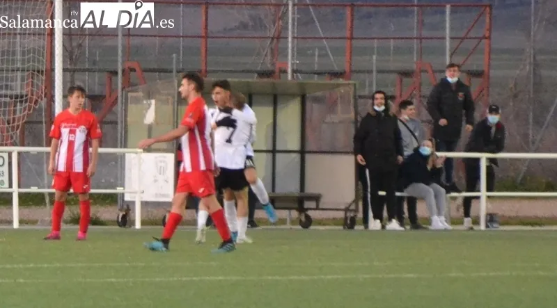 Ciudad Rodrigo CF B vs Munibar Pizarrales B | Fotos: David Rodríguez
