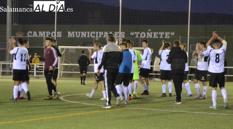 Ciudad Rodrigo CF B vs Munibar Pizarrales B | Fotos: David Rodríguez