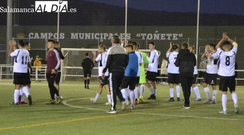 Ciudad Rodrigo CF B vs Munibar Pizarrales B | Fotos: David Rodríguez