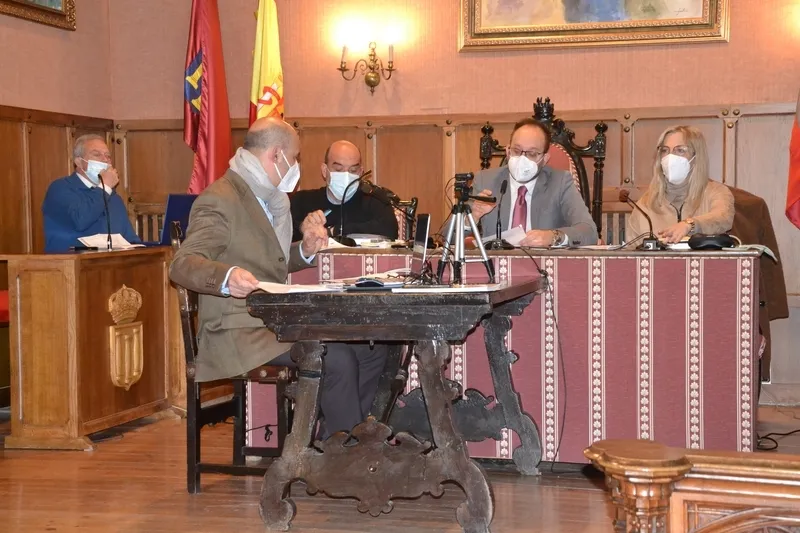 Foto 2 - El PP aprueba en solitario el Presupuesto para 2022, criticado por la oposici&oacute;n por &lsquo;continuista&rsquo;