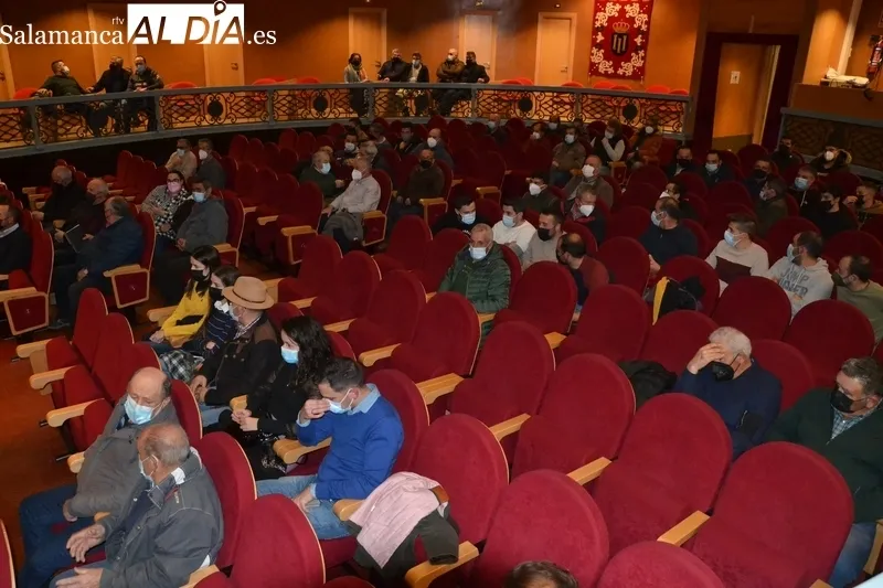 Foto 5 - Los dos tablaos que estaban vacantes encuentran constructores