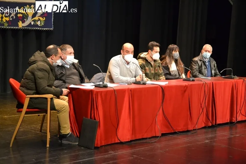 Foto 3 - Los dos tablaos que estaban vacantes encuentran constructores