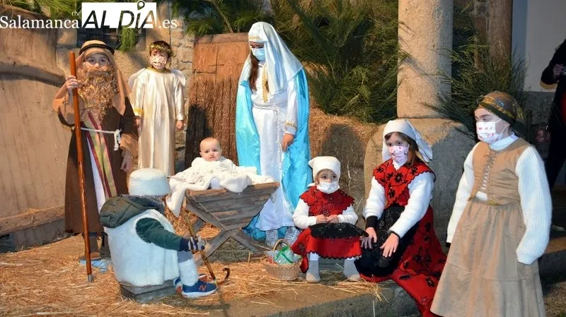 Foto 8 - Lumbrales retoma la tradicional Cabalgata de los Reyes Magos