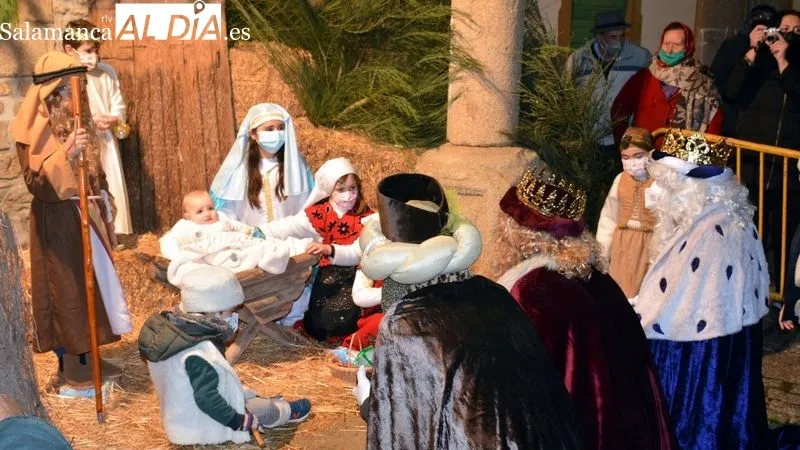 Foto 5 - Lumbrales retoma la tradicional Cabalgata de los Reyes Magos