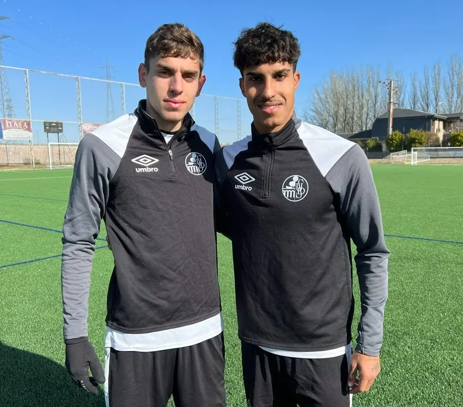 Foto 2 - Calder&oacute;n vuelve a los entrenamientos del Salamanca UDS despu&eacute;s de pasar el coronavirus