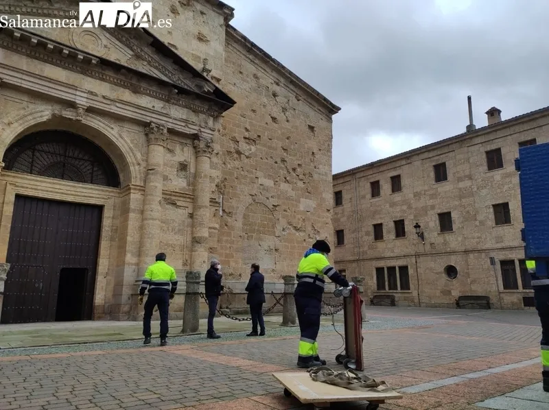Foto 2 - Intensos preparativos para la toma de posesi&oacute;n de Retana, que se podr&aacute; ver por TRECE