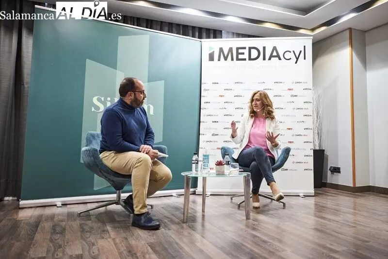 Foto 6 - Virginia Barcones: "Queremos dar la oportunidad al mundo rural de que mejore su situaci&oacute;n"
