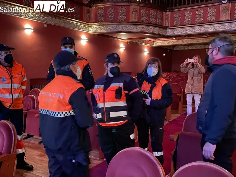 Foto 5 - El detalle de los Reyes Magos en Alba: Se dejan ver por las calles con ni&ntilde;os confinados