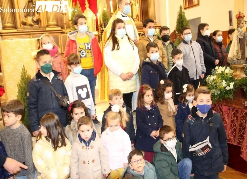 Foto 9 - La infancia acompa&ntilde;a la festividad del Ni&ntilde;o Jes&uacute;s de Praga