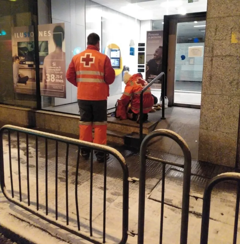 Imágenes de las Unidades de Emergencia Social y del Centro de Atención a Personas sin Hogar de Cruz Roja Salamanca