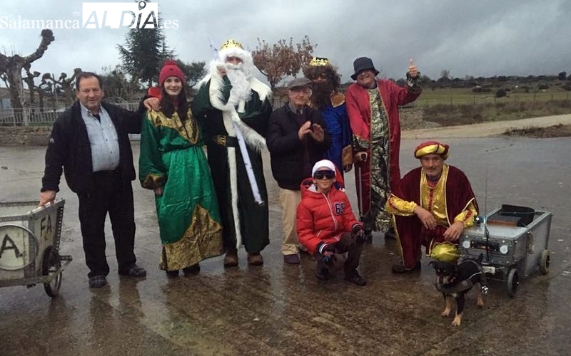 Los Reyes Magos visitaron Almendra