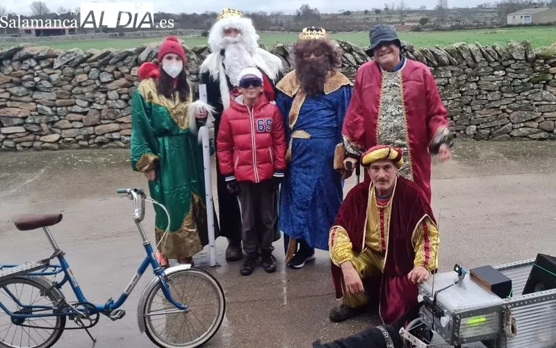 Los Reyes Magos visitaron Almendra