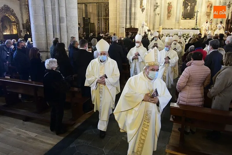 Toma de posesión de José Luis Retana como Obispo de Ciudad Rodrigo | Fotos: Adrián Martín Pastor