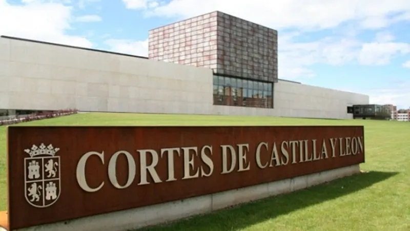 La sede de las Cortes de Castilla y León, escenario elegido por TVE para el primer debate electoral 
