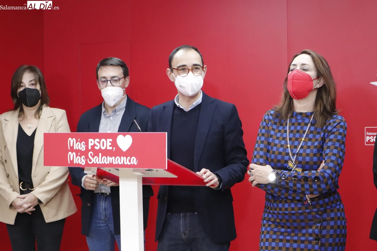 Acto de inicio de la campaña electoral en la sede del PSOE de Salamanca. Fotos: Guillermo García