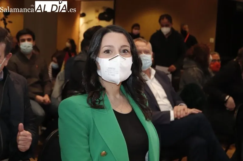 Inés Arrimadas, líder de Ciudadanos, ha participado en el acto electoral de hoy en Salamanca - Fotos: Guillermo García