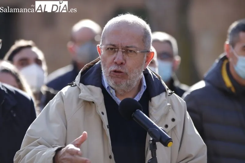 Foto 7 - Edmundo Bal asegura que son unas elecciones que "ha convocado la corrupci&oacute;n"