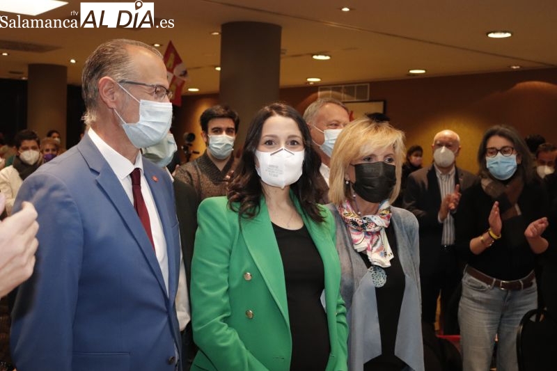 Inés Arrimadas apoya la candidatura salmantina a las Cortes en un acto con hincapié en las políticas sociales