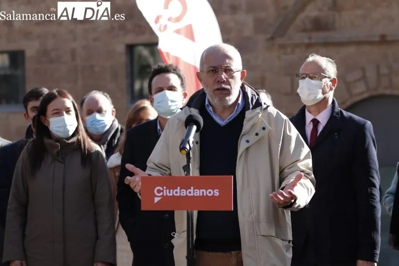 Foto 6 - Edmundo Bal asegura que son unas elecciones que "ha convocado la corrupci&oacute;n"