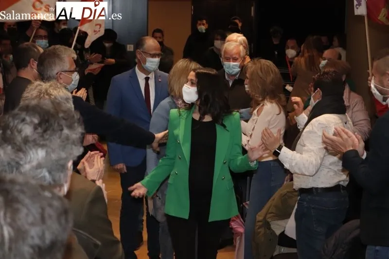 Inés Arrimadas, líder de Ciudadanos, ha participado en el acto electoral de hoy en Salamanca - Fotos: Guillermo García
