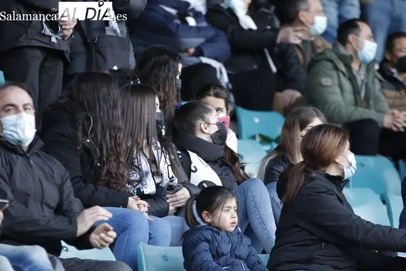 Galería de público del Salamanca UDS - Leganés B