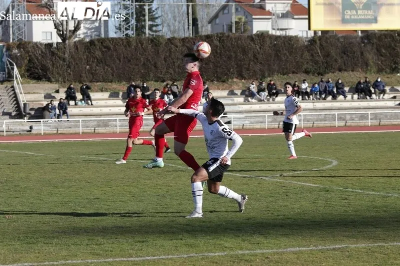 Galería de imágenes del Salamanca UDS B - Santa Marta de Tercera RFEF / Fotos: Guillermo García