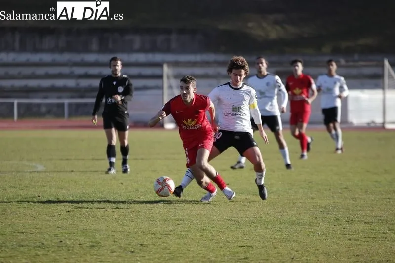Galería de imágenes del Salamanca UDS B - Santa Marta de Tercera RFEF / Fotos: Guillermo García
