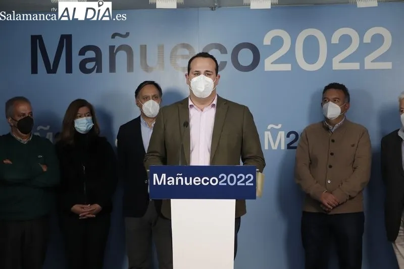 El secretario general del PP en Salamanca, Carlos García Carbayo, en la presentación de la campaña electoral de esta formación en la provincia con motivo de los comicios de Castilla y León para el 13 de febrero. Foto de Guillermo García