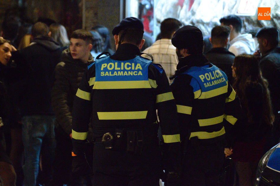 Agentes de la Policía Local de Salamanca - Archivo