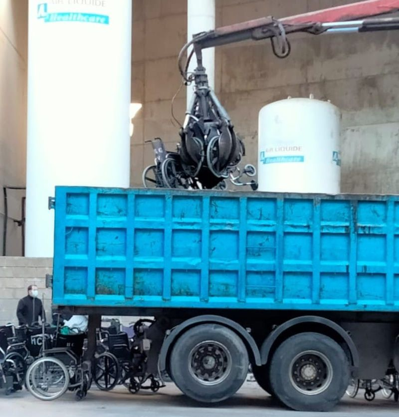Denuncian la destrucción para chatarra de decenas de sillas de ruedas en el Complejo Asistencial de Salamanca