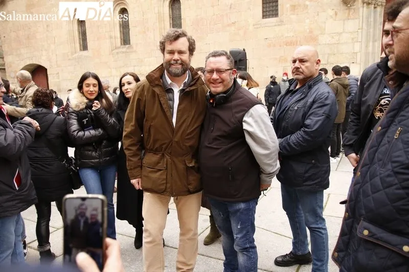 Encuentro con simpatizantes de Iván Espinosa de los Monteros, portavoz de VOX en el Congreso y a Carlos Menéndez Blanco cabeza de lista por VOX Salamanca | Fotos: David Sañudo