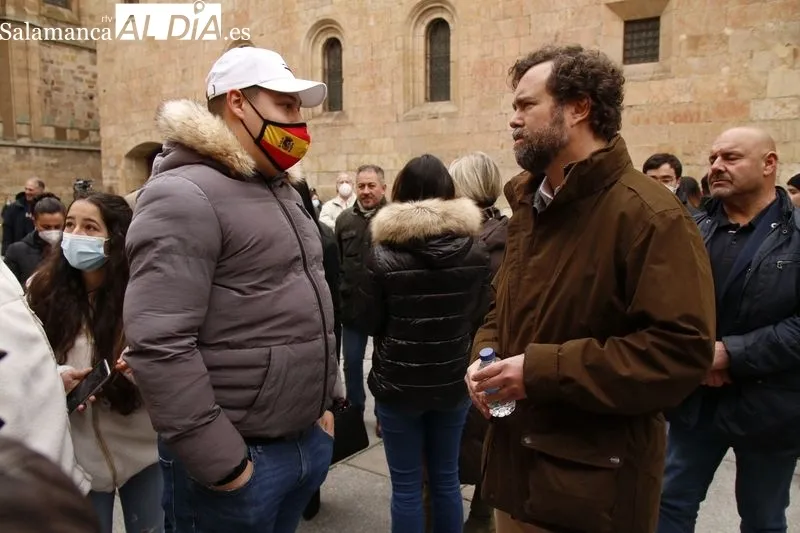 Encuentro con simpatizantes de Iván Espinosa de los Monteros, portavoz de VOX en el Congreso y a Carlos Menéndez Blanco cabeza de lista por VOX Salamanca | Fotos: David Sañudo