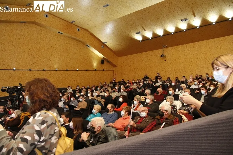 Foto 16 - Adriana Lastra: &ldquo;Necesitamos gente honrada y decente al frente de la Junta de Castilla y Le&oacute;n&rdquo; 