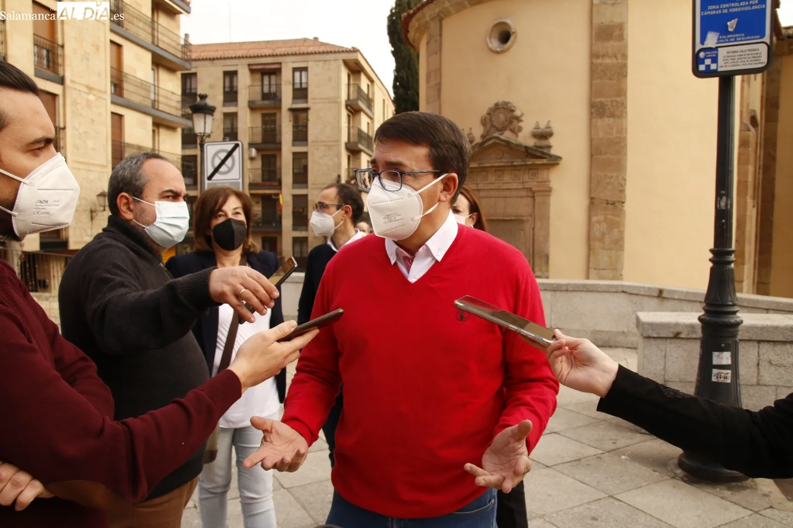 El PSOE de Salamanca se reúne en la sede para finalizar la campaña 