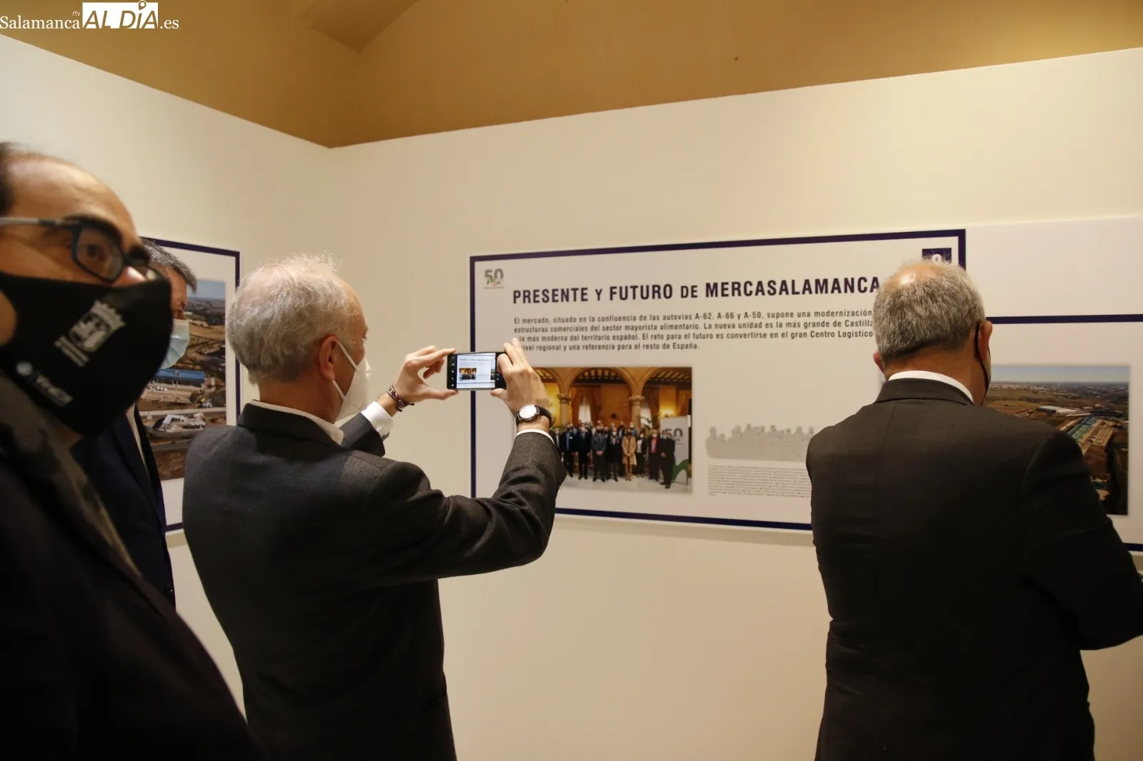 El Museo del Comercio repasa en una exposición los 50 años de Mercasalamanca. Foto de David Sañudo